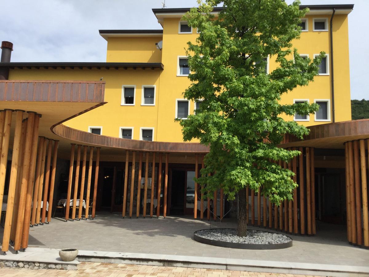 Albergo Belvedere Sequals Kültér fotó